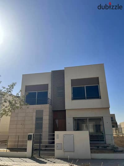 A 268 sqm twin house for sale in PALM HILLS New Cairo compound.