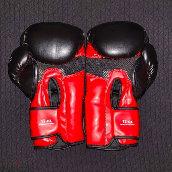 kango boxing gloves 1