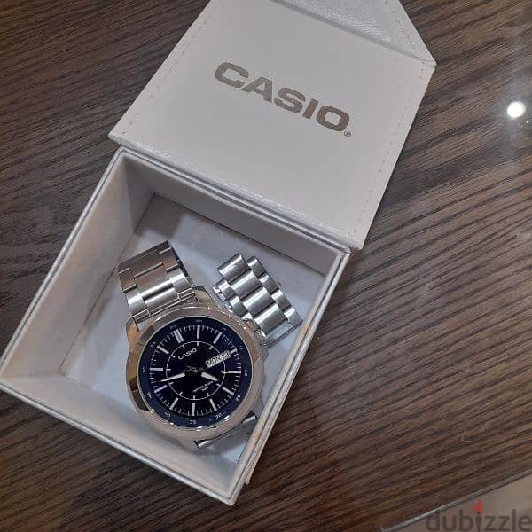 Casio original  used vg condition whatsapp 01118659401 11