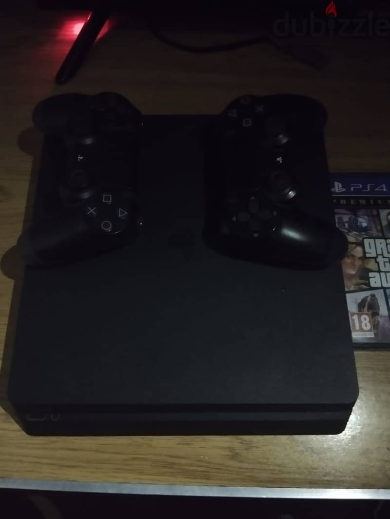 PS4 slim , like new performance , no issues. 0