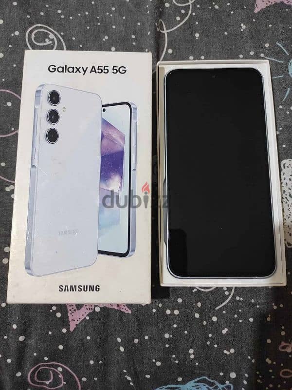 Samsung galaxy A55 5G with BOX 256gb 4