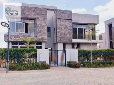 Last penthouse for immediate delivery in Sun Capital October Compound