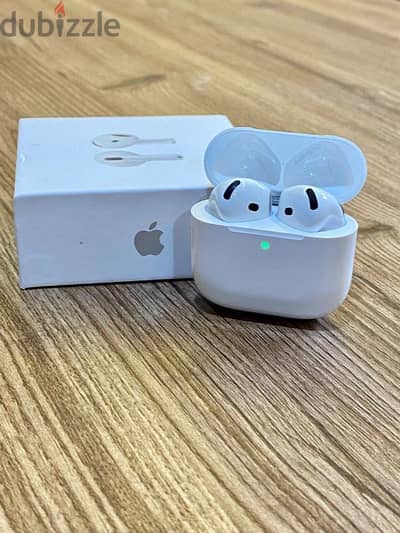 AirPods 4