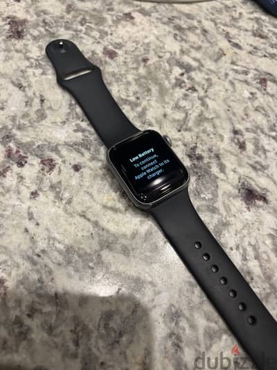 Apple watch 4