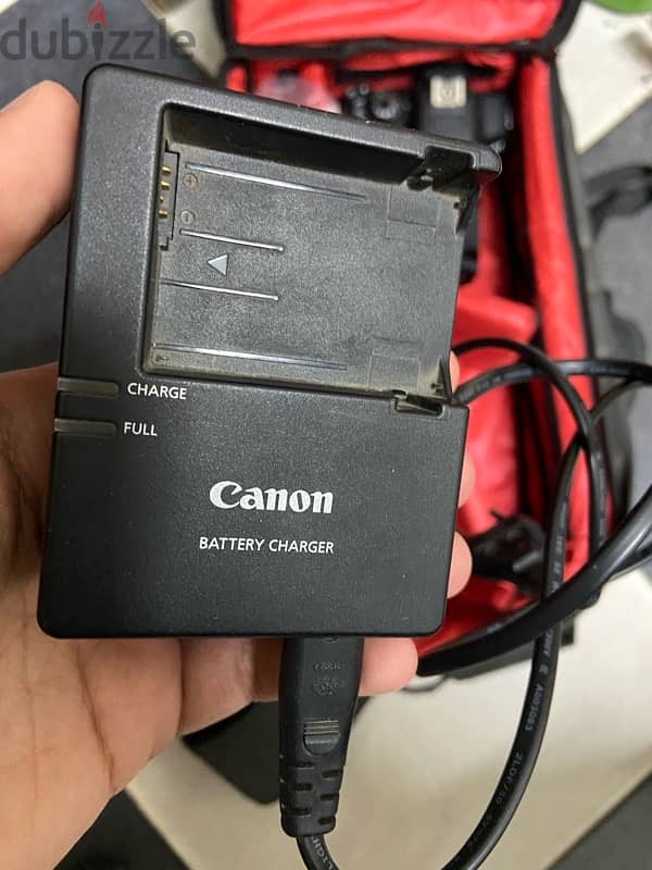 كاميرا canon 700d بكل مشتملاتها 1