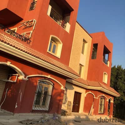 Stand alone Villa for sale (family home) 900m building 955m fully finished land in Sheikh Zayed Sulaymaniyah Gardens 3 floors next to Zayed 2000