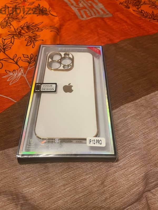 covers iPhone 13 Pro 1