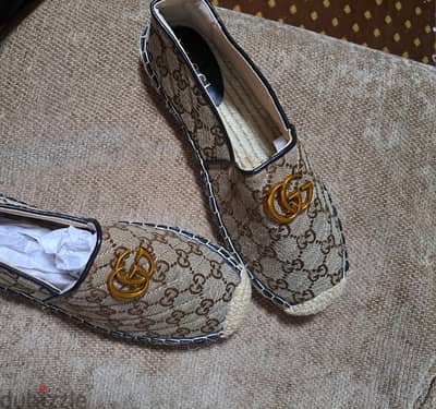 Gucci lady shoes للبيع