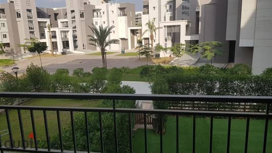 Apartment for rent, semi-furnished with kitchen in Cairo Festival