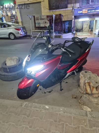 scooter kymco xtown 250