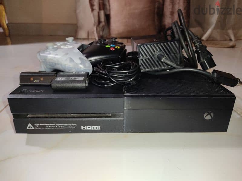 Xbox one used like new 2