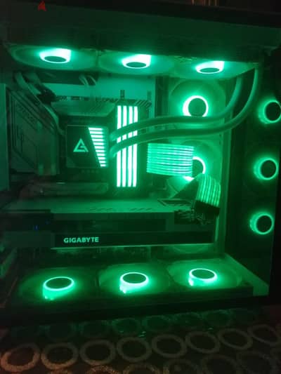 Gaming pc 3080ti and monitor