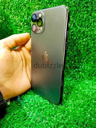 iphone 11 pro Gray