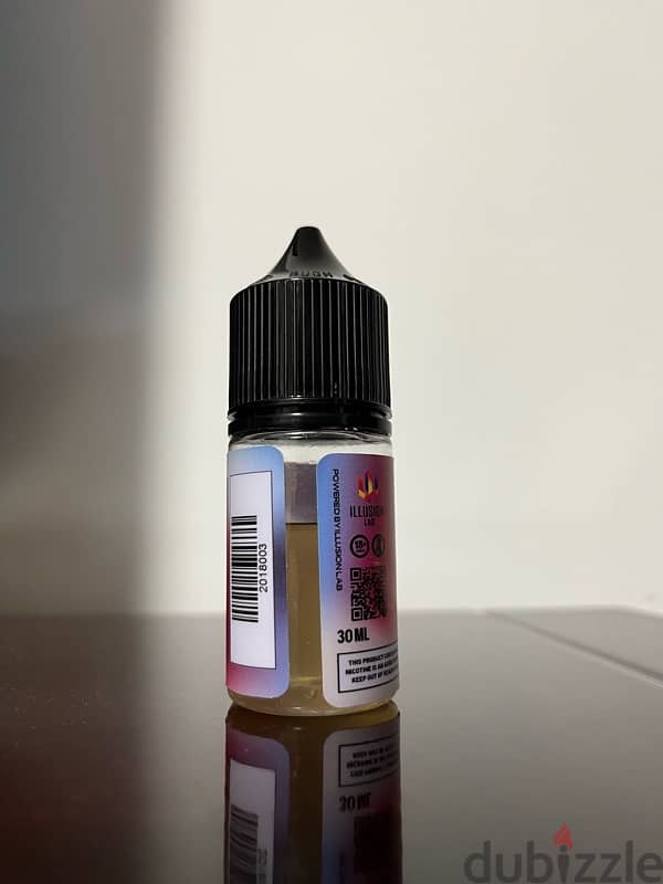 Liquid Illusion Cola 18 Nic Ice 30ml + Drift Creamy Biscuit 12Nic 30ml 1