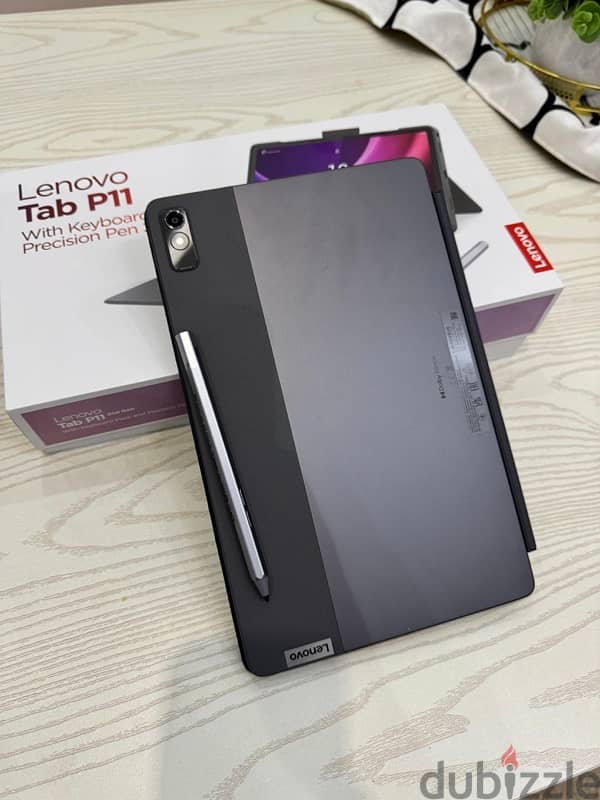 Lenovo p11 2nd generation with keyboard and pen 3