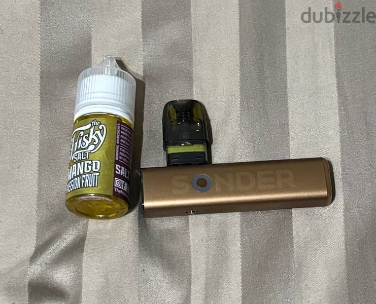 sonder Q2 vape with liquid 1