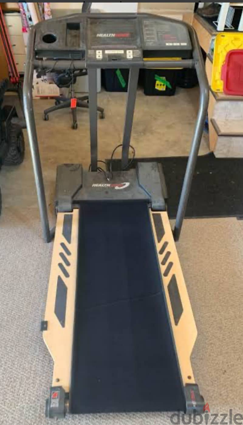 HealthRider s300i Treadmill. USA.  مشاية استعمال بيت خفيف من امريكا 1