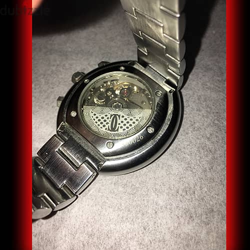 Cartier (kinetic watch) 2