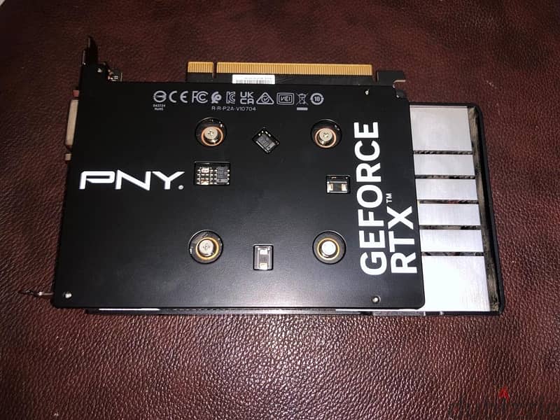 RTX 3050 PNY 5