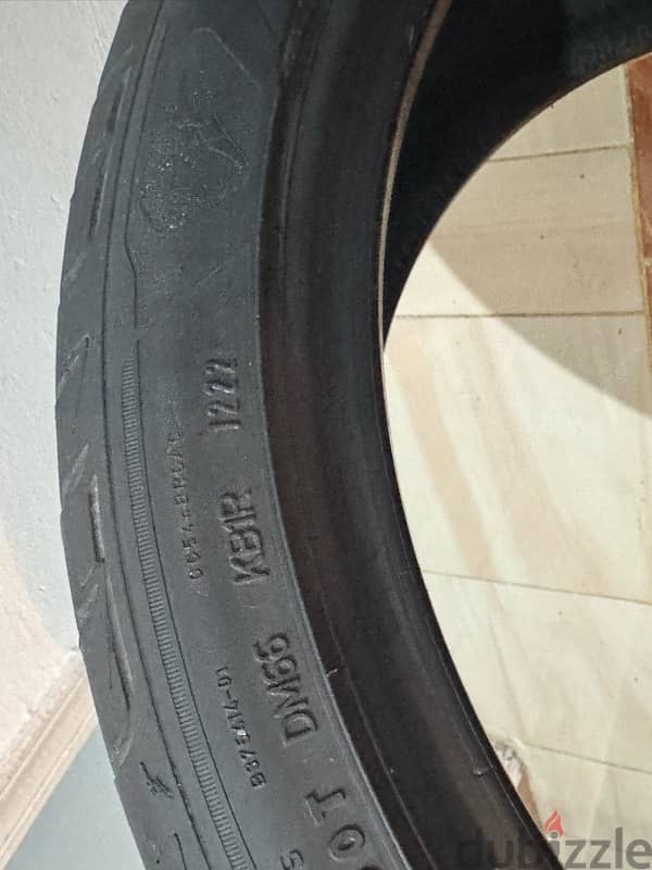 GOODYEAR 4 tires 2x 275/35R19 & 2x 245/40R19 10