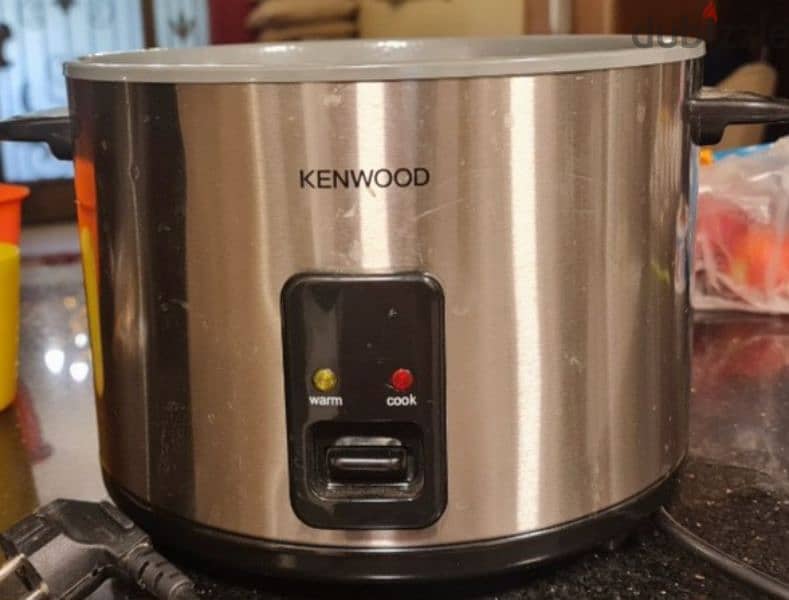 حله أرز كهربائية Kenwood بحالة ممتازة"  Rice cooker 2