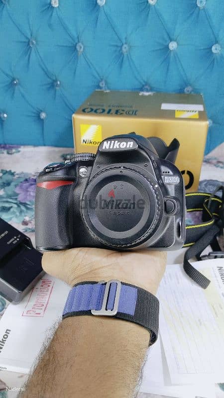 كاميرا نيكون d3100 حاله ممتاذه nikon d3100 17