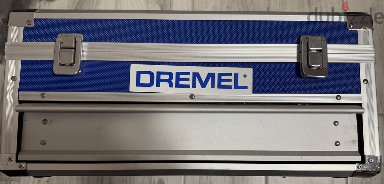 عدة Dremel جديدة للبيع 0