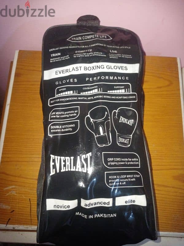 جلافز ملاكمة باكستاني اصلي Everlast. + كنجة ملاكمة صناعة مصرية 3