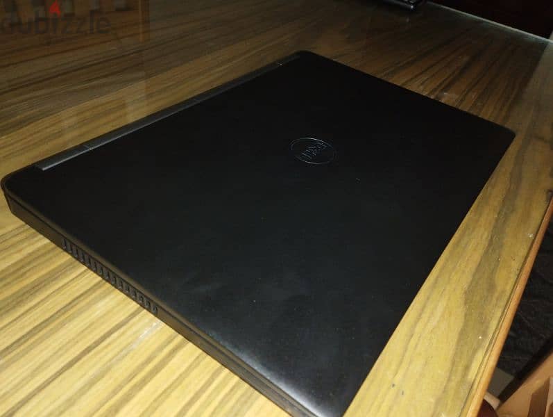 dell laptop latetude 5570 1