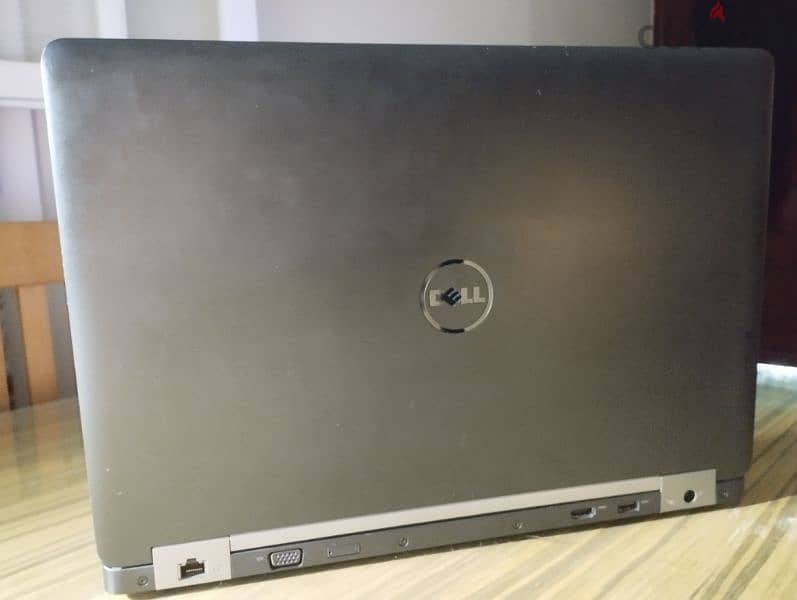 dell laptop latetude 5570 2