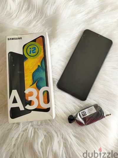 Samsung Galaxy A30