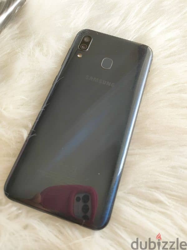 Samsung Galaxy A30 2