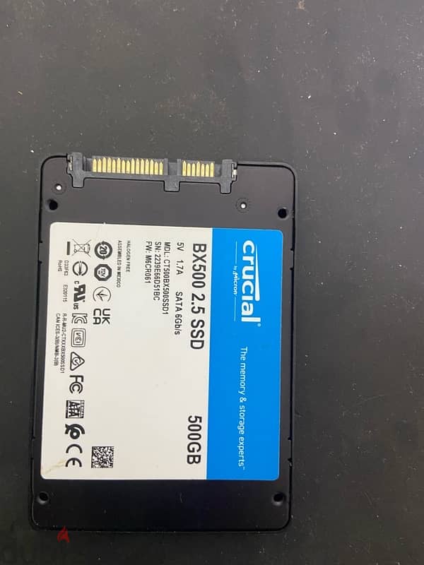 ssd sata للبيع استعمال خفيف جدا 6