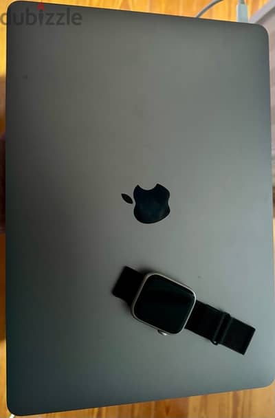 Apple McBook Air 2020 + Apple Watch series 9 (Together)