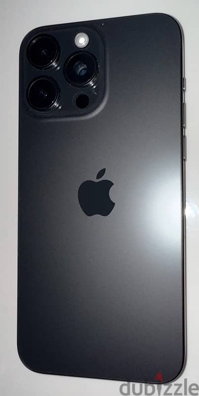 iPhone 15 Pro Max 256 GB  - ايفون ١٥ برو ماكس ٢٥٦  للبيع 8