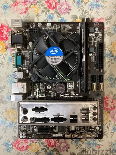 Mother board gigabyte H81  Intel core i5-4590 Ram 8gb Kingston