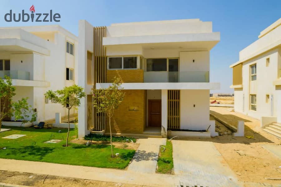 Townhouse for sale 290m | Immediate receipt, ready to move in, at a snapshot price, in Mountain View Icity Compound, Fifth Settlement 0