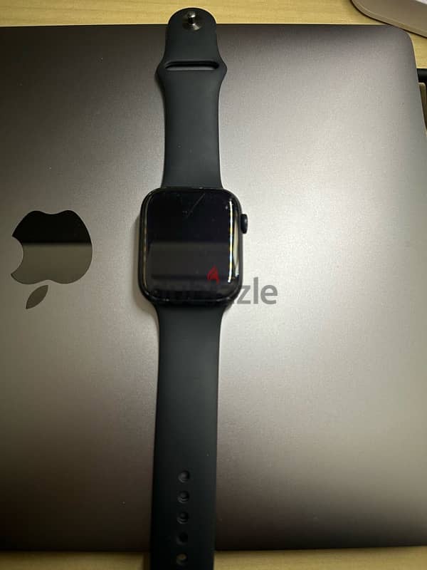 Apple watch series 7 2