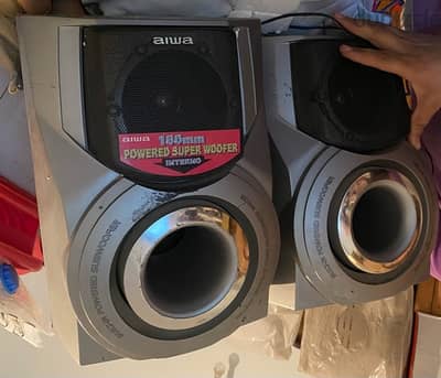 Aiwa powered subwoofers 2  speakers