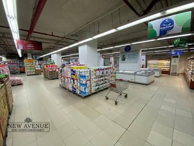 Supermarket fully finished 1700m at Gesr Suez