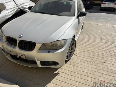 BMW 330 2009