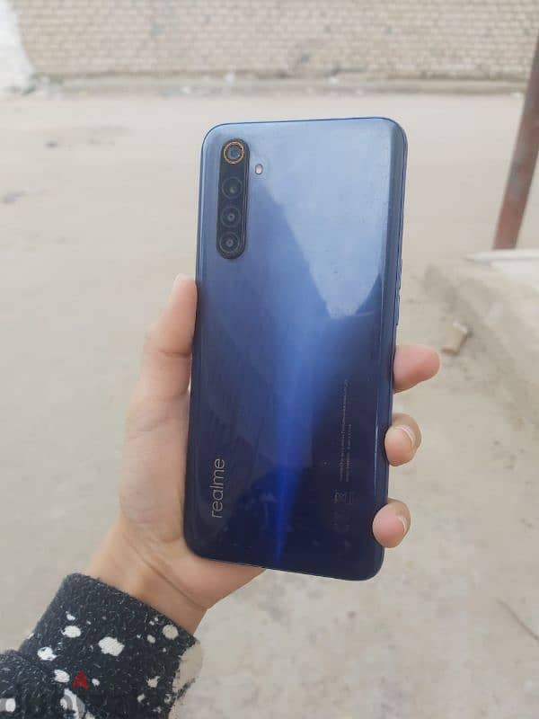 realme 6 (8 128) ببجي ٦٠ فريم 3