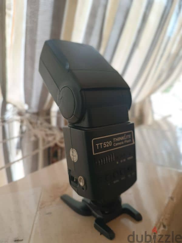 flash camera Tt 520 1