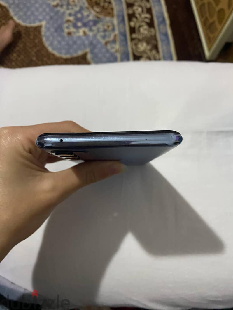 اوبو رينو 4 ، oppo reno 4 7