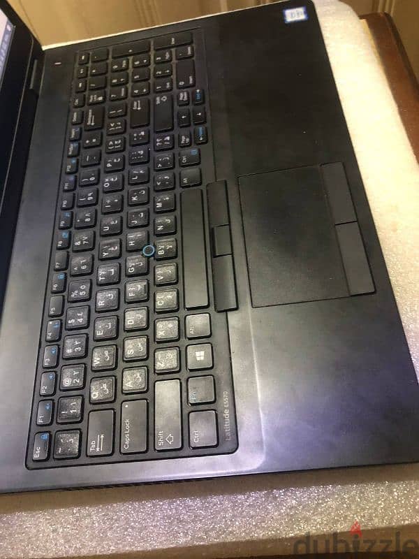 DELL Latitude E5570 حالة نادرة 3