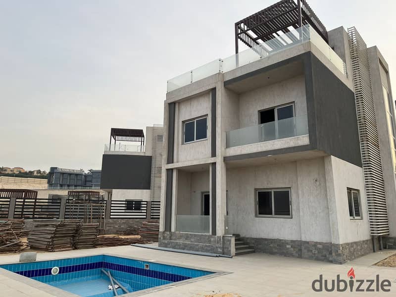 villa on the highest hill in Khamayel view on Sheikh Zayed installments with best price. 0