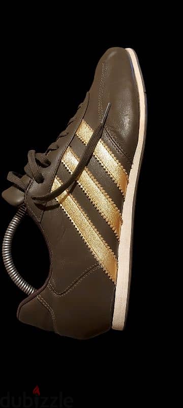 adidas original shose size 42 2