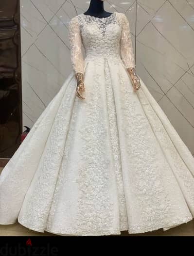 wedding dress