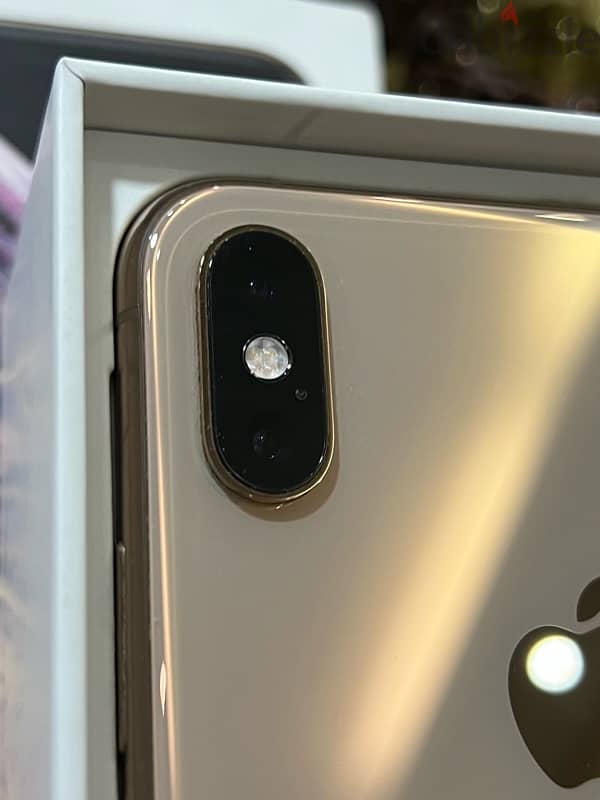 IPhone Xs Max 256 حاله نادره 1