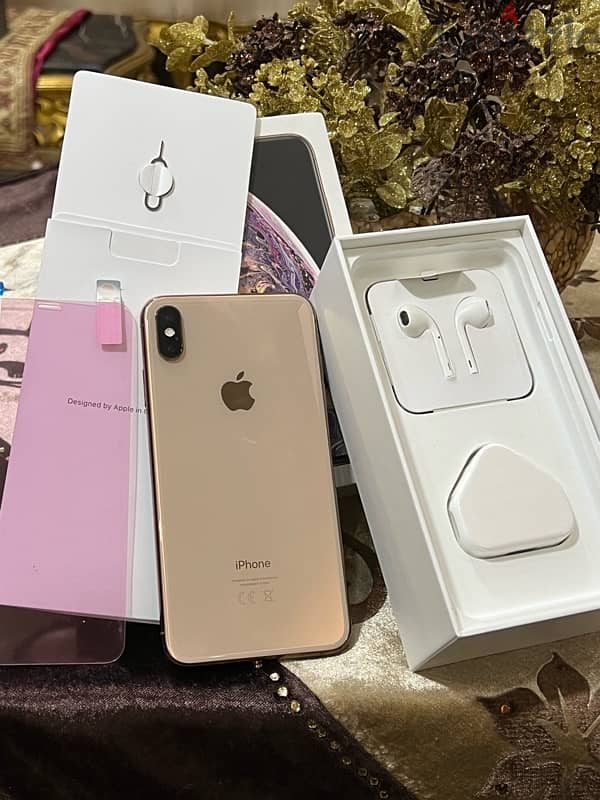 IPhone Xs Max 256 حاله نادره 2